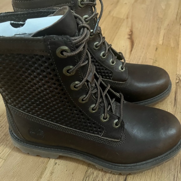 Timberland Lace-up Boots Size 7 Brand New (no box) - Picture 2 of 4